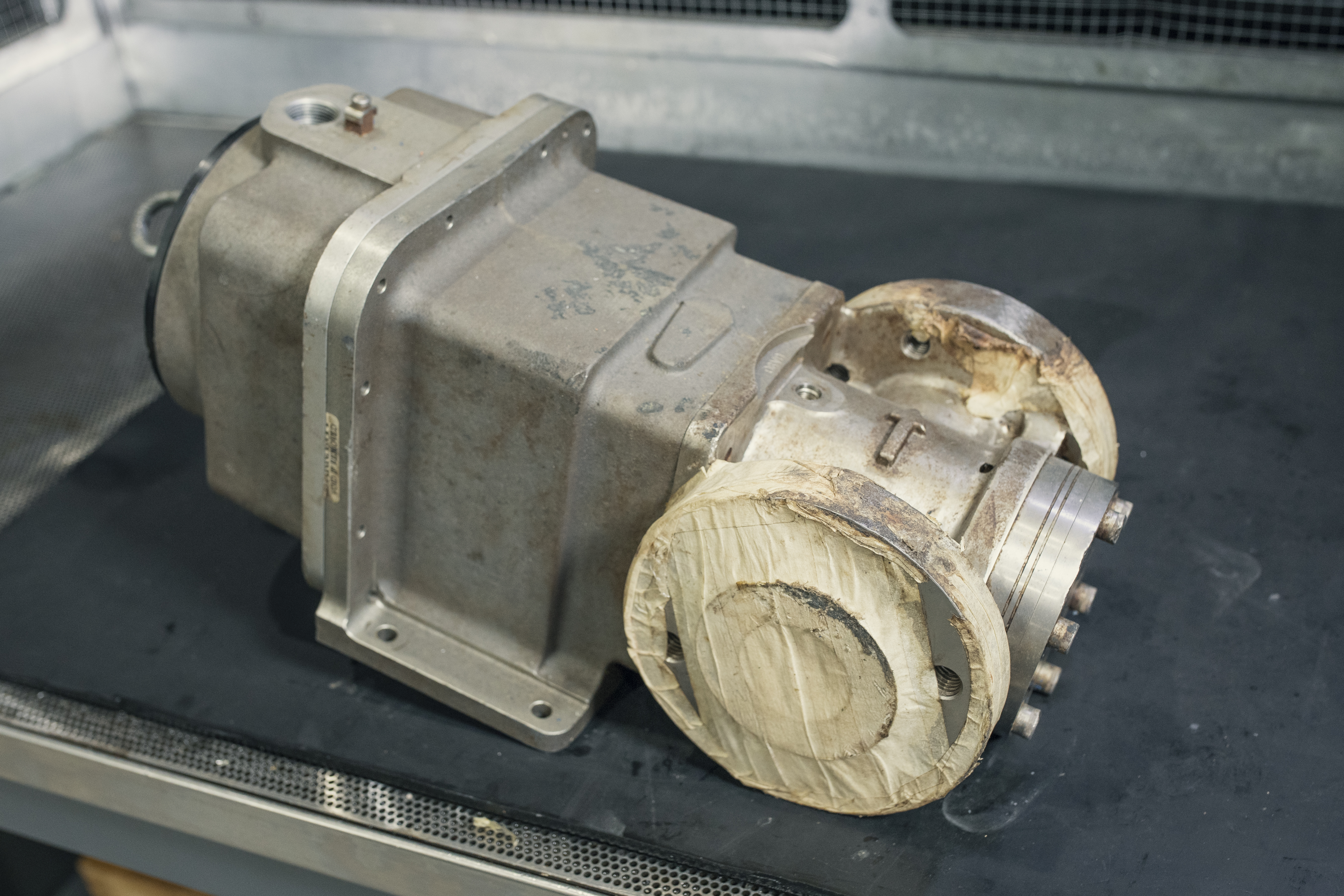 GS16 Gas Fuel Metering Valve Before Repair and Overhaul